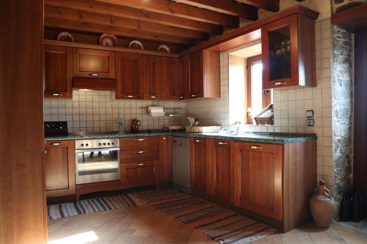 Echo Traditional House - Ηχώ Παραδοσιακό Σπίτι Έμπωνας Εξωτερικό φωτογραφία
